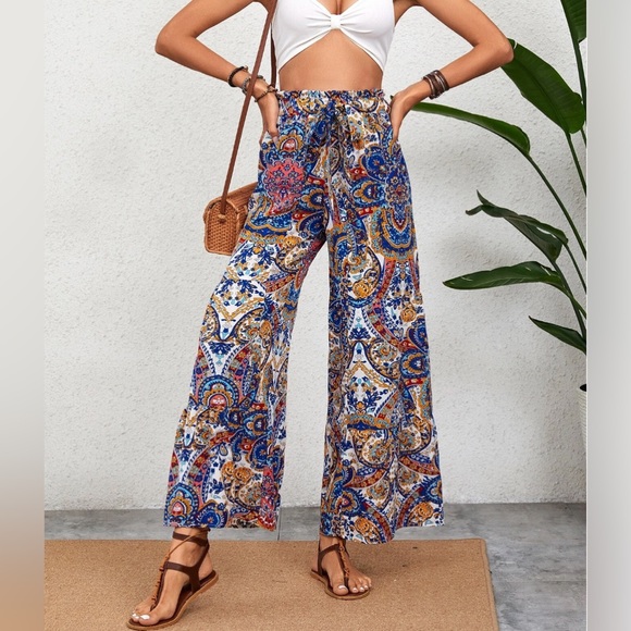 Paisley Print Belted Ruffle Wide Leg Pants - Picture 4 of 9